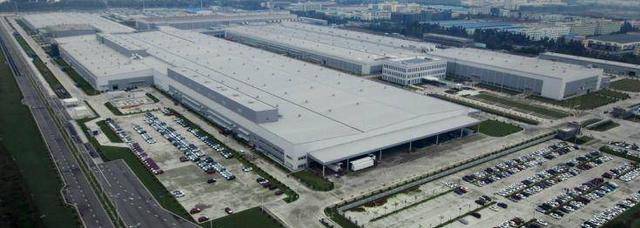 《焦點(diǎn)訪談》、《經(jīng)濟(jì)半小時(shí)》、《大國重器》三連擊,領(lǐng)克工廠為何備受關(guān)注?